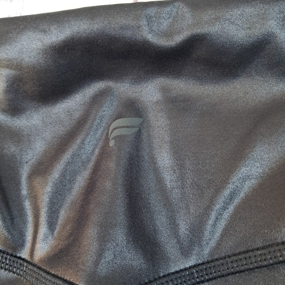 NWT Fabletics M Motion365+ Contour High-Waisted Leggings Black Shine Moto - Picture 7 of 8